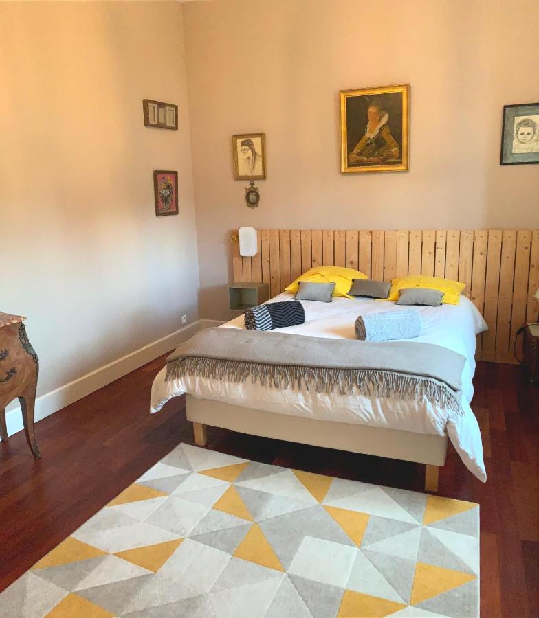 Suite Privative Abella - Aile De Maison Bourgeoise Ambares-et-Lagrave Exteriér fotografie